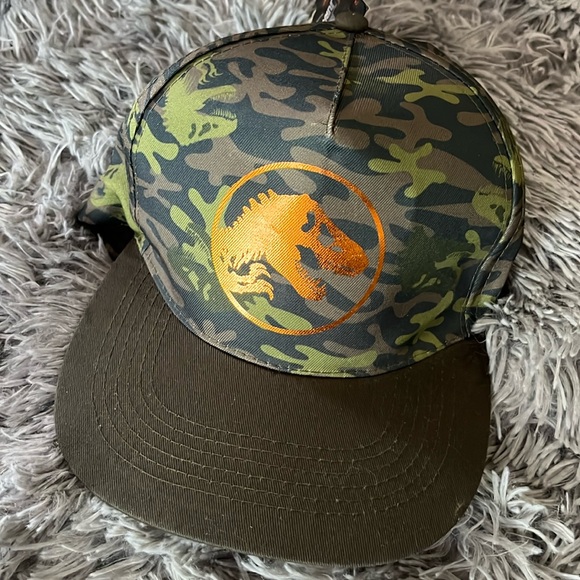 Jurassic World baseball cap OSFM adj flat brim trucker hat camo green dinosaur - Picture 1 of 8